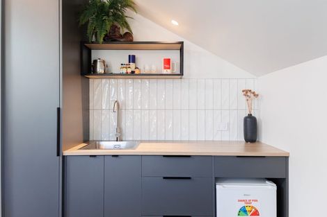 Photo of property in 182 Ilam Road, Ilam, Christchurch, 8041