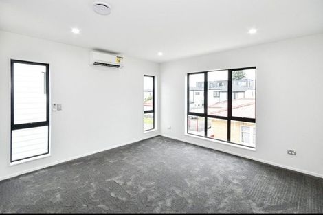 Photo of property in 115b Russell Road, Manurewa, Auckland, 2102