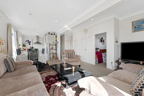 Photo of property in 21 Kautami Avenue, Papatoetoe, Auckland, 2025