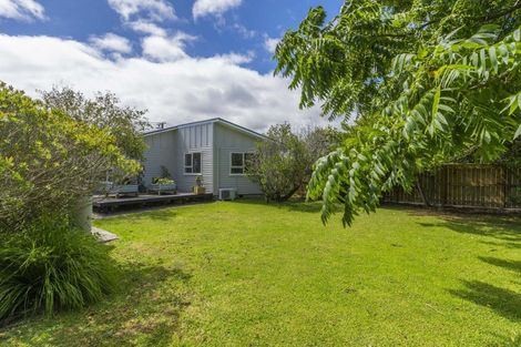 Photo of property in 4 Repo Street, Paraparaumu, 5032