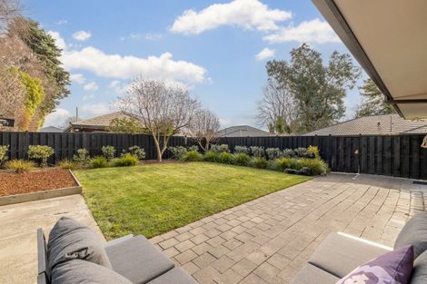 Photo of property in 10 Castle Way, Beckenham, Christchurch, 8023