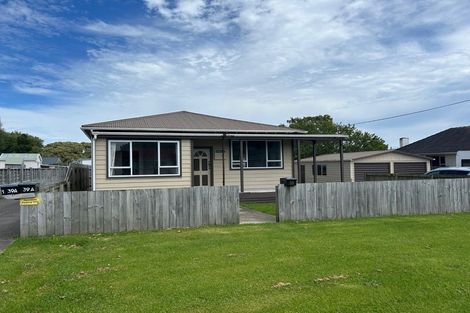 Photo of property in 39 Blake Street, Waitara, 4320