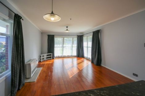 Photo of property in 5 Tower Crescent, Durie Hill, Whanganui, 4500