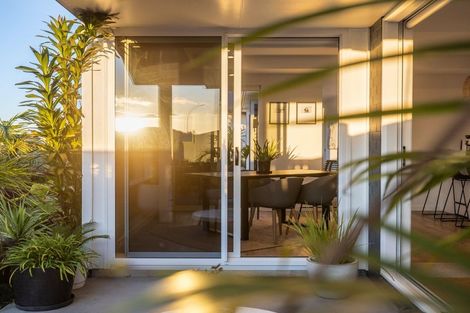 Photo of property in 164 Te Okuroa Drive, Papamoa, 3118