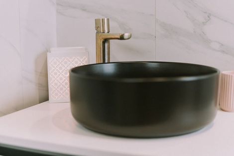 Photo of property in 7 Takahe Drive, Carterton, 5713