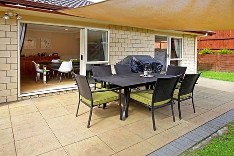 Photo of property in 30 Croftview Road, Wattle Downs, Auckland, 2103