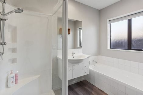 Photo of property in 6 Taiwhenua Street, Rangiora, 7400