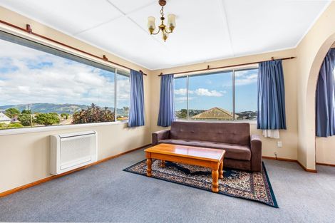 Photo of property in 46 Arahura Crescent, Waitangirua, Porirua, 5024