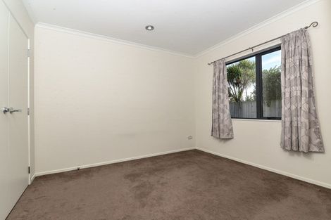 Photo of property in 35 Whitney Place, Rototuna North, Hamilton, 3210