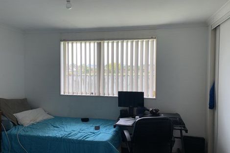 Photo of property in 37 Fernbrook Close, Burswood, Auckland, 2013