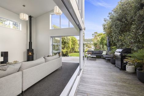 Photo of property in 8 Chatham Street, Berhampore, Wellington, 6023