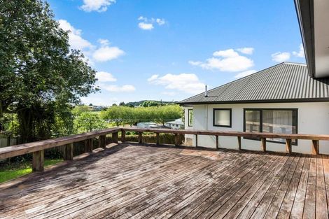 Photo of property in 8a Stembridge Avenue, Pukekohe, 2120