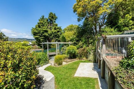 Photo of property in 1/71 Larsen Crescent, Tawa, Wellington, 5028