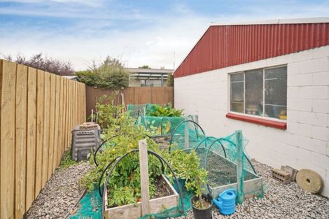 Photo of property in 2 Bush Street, Rangiora, 7400