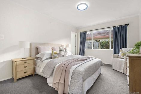 Photo of property in 1/11 Keswick Close, Northpark, Auckland, 2013