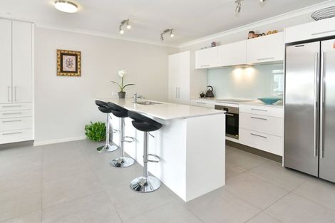 Photo of property in 59 Parkside Drive, Orewa, 0931