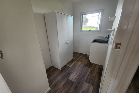 Photo of property in 1/38 Beulah Avenue, Rothesay Bay, Auckland, 0630