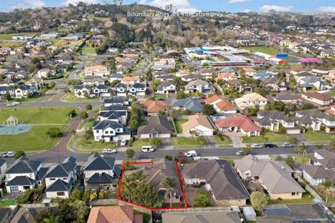 Photo of property in 62 Thornbury Crescent, East Tamaki Heights, Auckland, 2016
