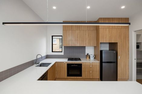 Photo of property in 2/7 Tarbett Road, Hillcrest, Hamilton, 3216