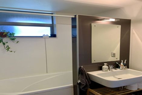 Photo of property in Vespa Apartments, 501/20 Hanson Street, Mount Cook, Wellington, 6021