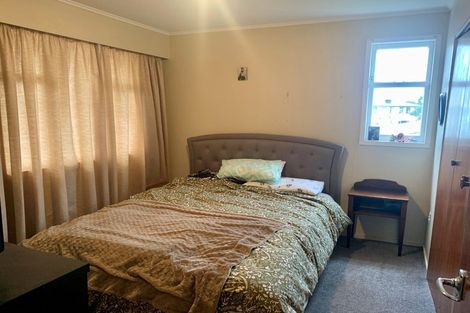 Photo of property in 2/12 Trevethick Grove, Woburn, Lower Hutt, 5010