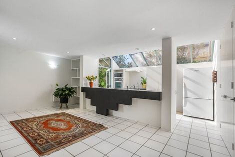 Photo of property in 2 Moata Place, Devonport, Auckland, 0624