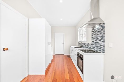 Photo of property in 10 Rumgay Street, Fairfield, Lower Hutt, 5011