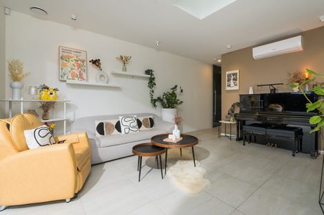 Photo of property in 29 Kewa Road, Albany Heights, Auckland, 0632