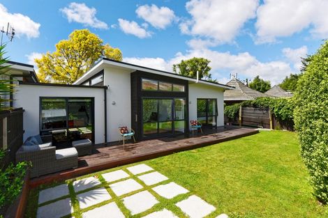 Photo of property in 1/171 Stapletons Road, Richmond, Christchurch, 8013