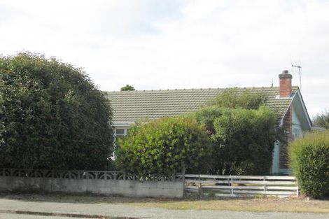Photo of property in 7 Moorhouse Street, Waimate, 7924