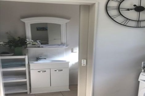 Photo of property in 1/9 Maxwells Road, Otumoetai, Tauranga, 3110