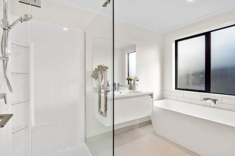 Photo of property in 219 Adler Drive, Ohauiti, Tauranga, 3112