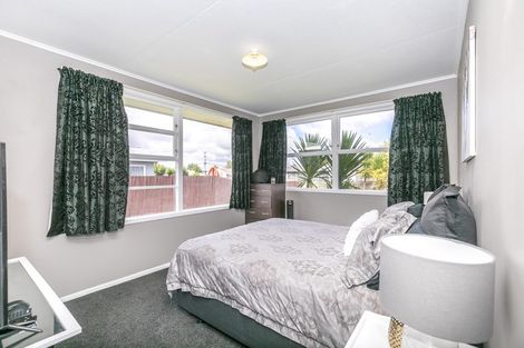 Photo of property in 8 Lugton Street, Nawton, Hamilton, 3200