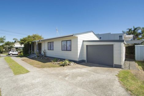 Photo of property in 37a Simpson Road, Papamoa Beach, Papamoa, 3118