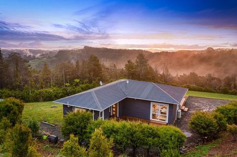 Photo of property in 539 Krippner Road, Puhoi, Silverdale, 0994