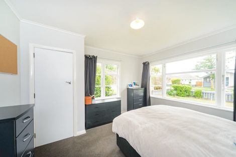 Photo of property in 20 Seddon Street, Takaro, Palmerston North, 4412