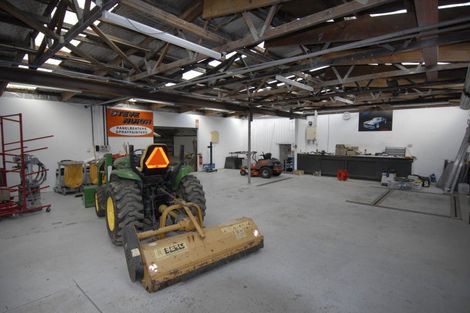 Photo of property in 2 Dunlop Road, Westgate, Auckland, 0814