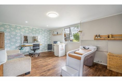 Photo of property in 10 Whitelaw Road, Waianiwa, Invercargill, 9874