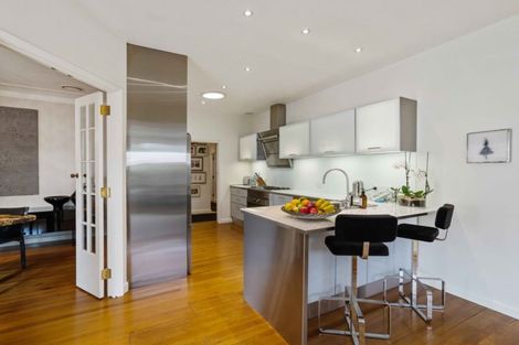 Photo of property in 12 Bassett Road, Remuera, Auckland, 1050