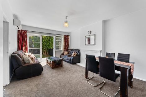 Photo of property in 44 Athlone Crescent, Avalon, Lower Hutt, 5011