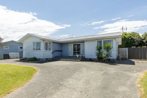 Photo of property in 15 Waterworth Avenue, Onekawa, Napier, 4110