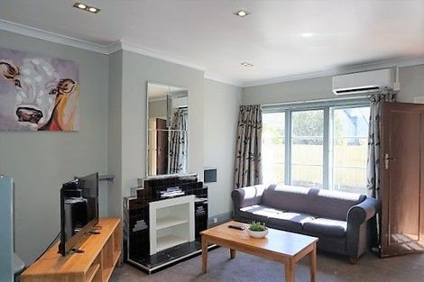 Photo of property in 860 Colombo Street, Christchurch Central, Christchurch, 8013