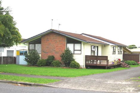 Photo of property in 9 Cranberry Place, Bucklands Beach, Auckland, 2012
