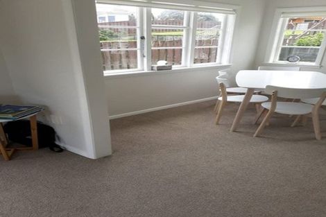 Photo of property in 2 Franklyn Road, Tawa, Wellington, 5028