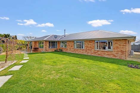 Photo of property in 11 Wyber Place, Kaiapoi, 7630