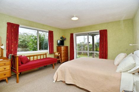 Photo of property in 85 Daniels Road, Redwood, Christchurch, 8051