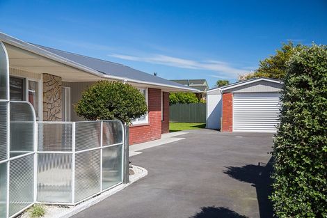 Photo of property in 30 Lynfield Avenue, Ilam, Christchurch, 8041