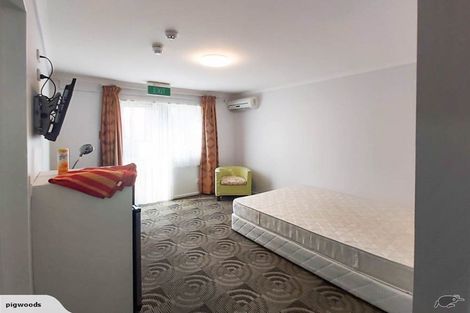 Photo of property in 13 Duke Street, North Dunedin, Dunedin, 9016