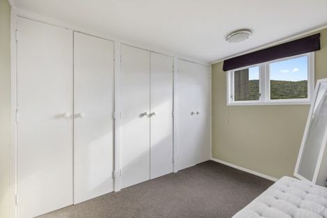 Photo of property in 15 Haast Close, Kelson, Lower Hutt, 5010