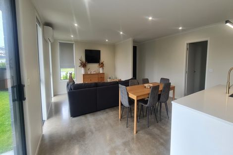 Photo of property in 8 Warren Lane, Morrinsville, 3300